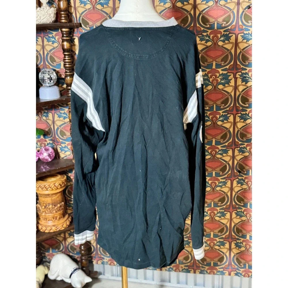 The‎ Eryce Clothing Company Men's Black Long Sleeve Graphic T-Shirt XL